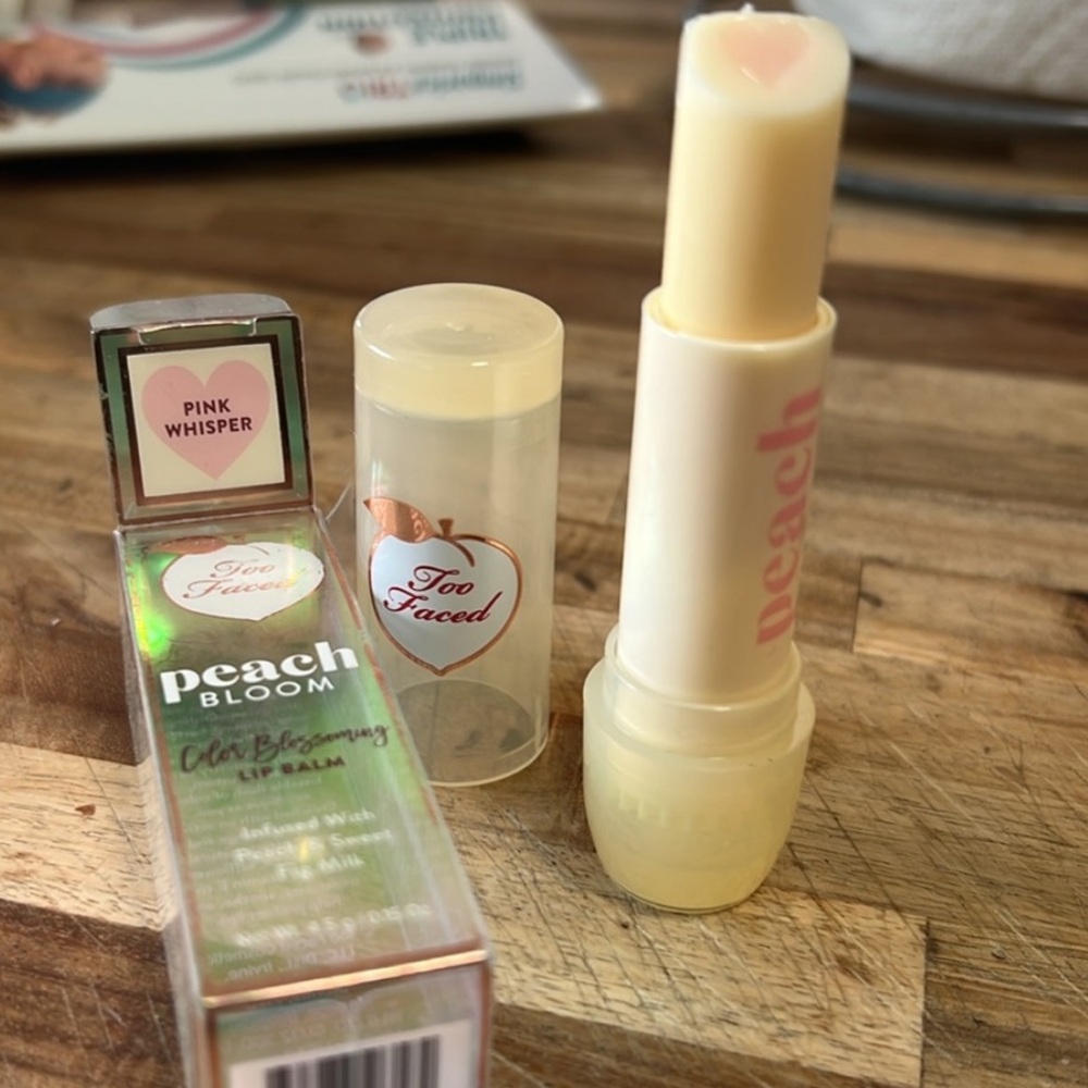 ⚡️💕Too Faced Pink Whisper Peach Bloom Lip Balm
